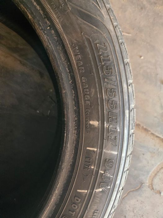 Продам шины комплект