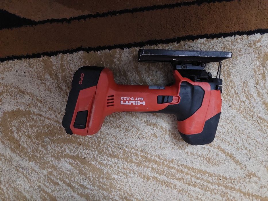 Pendular hilti sjt 6 a22 an 2020 cu acumulator de 4.0 Ah