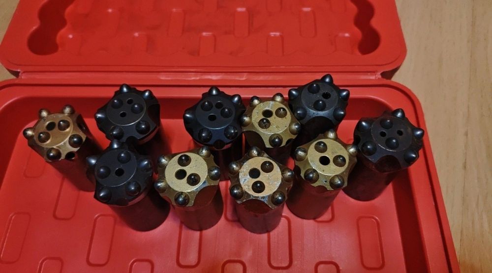 Продам буровые коронки 41/25