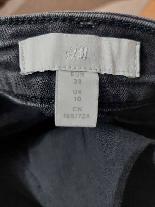 Дамски дънки размер 38