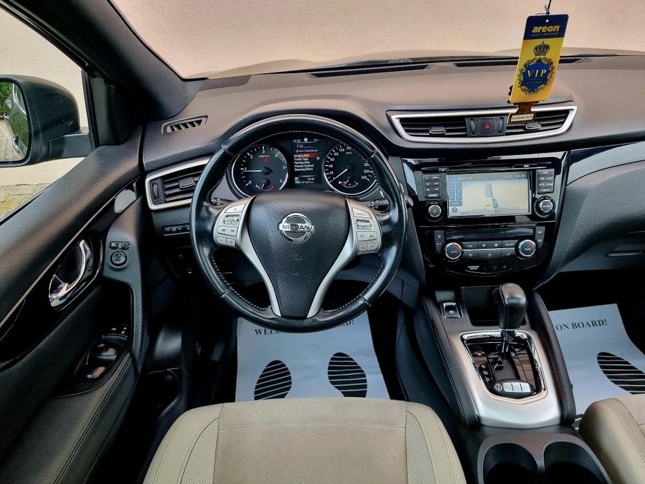 Nissan Qashqai~Tekna Plus~Diesel~Automat~FF  Dotat~Superb  !!!