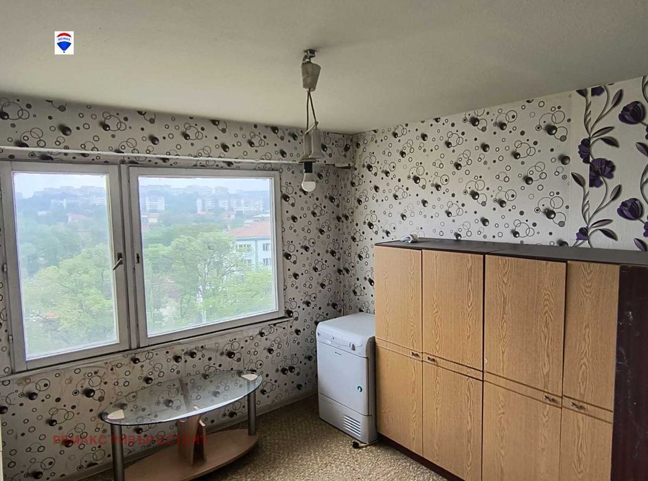 Продава се Тристаен апартамент в Русе, Централен южен район - 79 кв.м за 1127 €/кв.м - Снимка #4