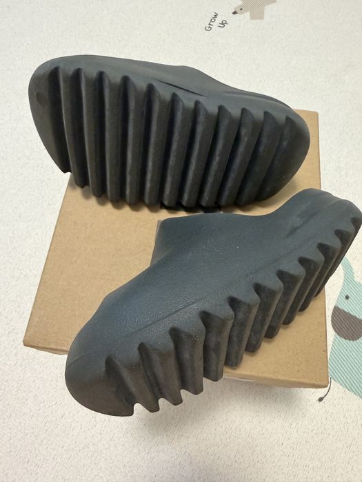 Yezzy оригинални детски маратонки