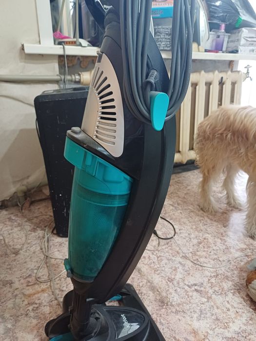 Продам пылесос моющий