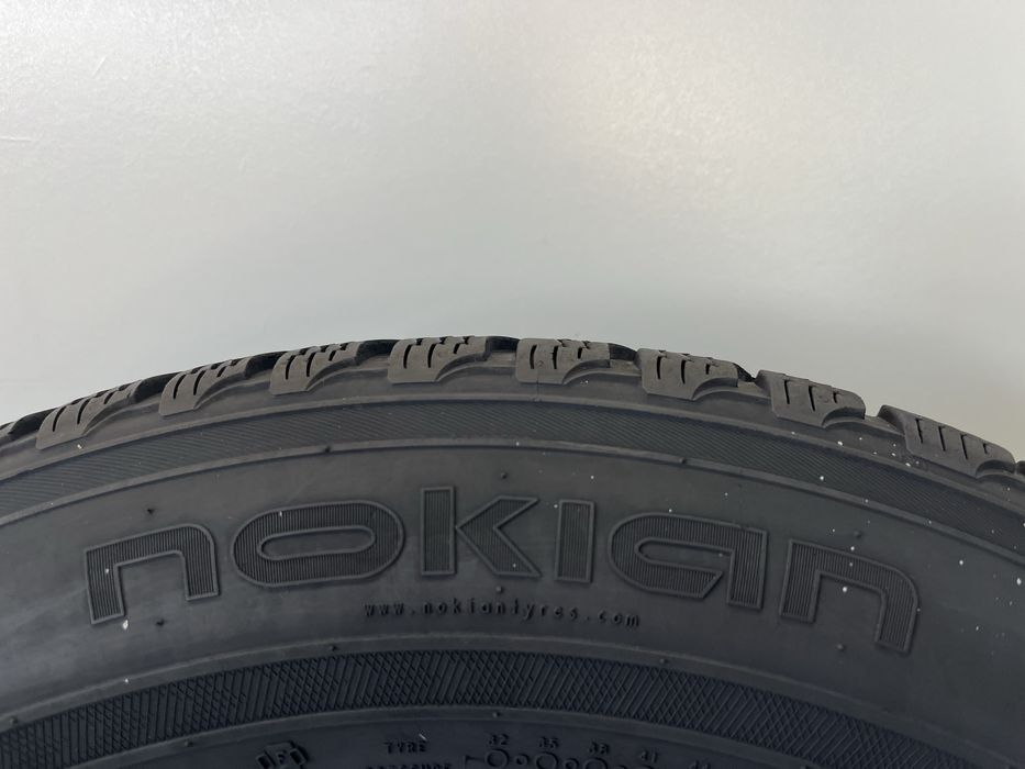 Джанти 17 цола 5х114,3 за Хонда ЦР-В със зимни гуми 225/65/17