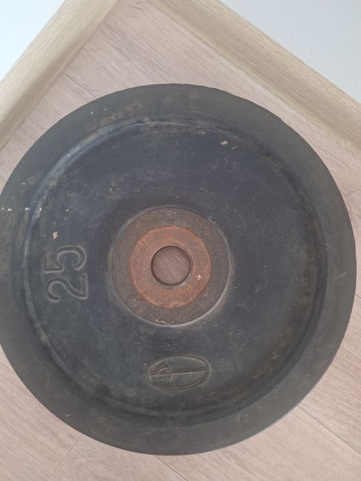 Продам 30000 тенге.