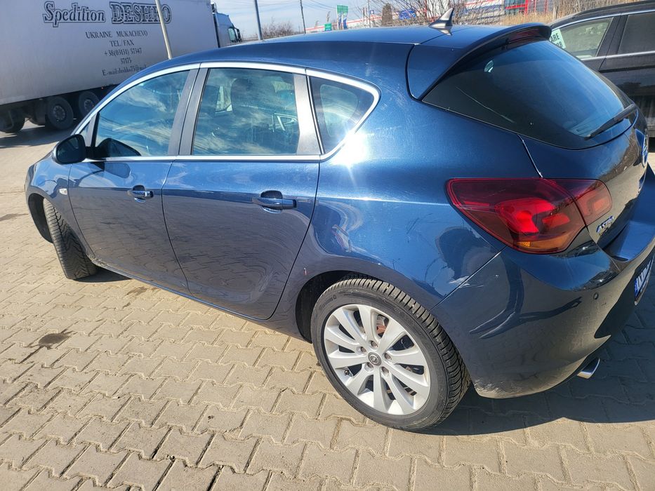 Vand opel astra an 2009