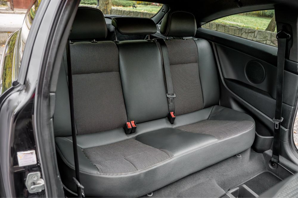 Opel ASTRA H GTC 1.6 turbo