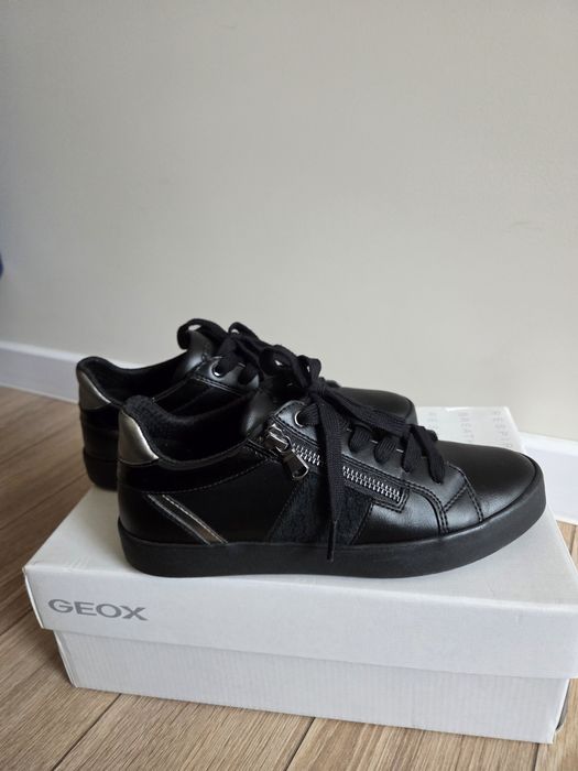 Дамски кецове Geox Respira
