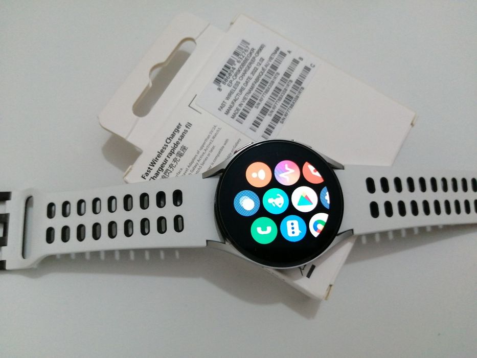 Ceas Samsung Watch 4