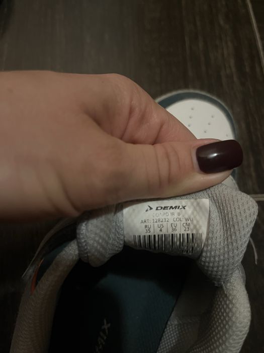 Продам кеды демикс 35 размер