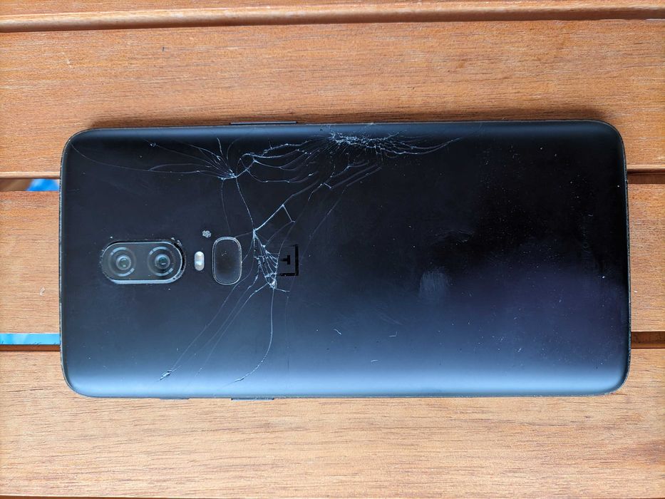 Смартфон OnePlus 6 A6003