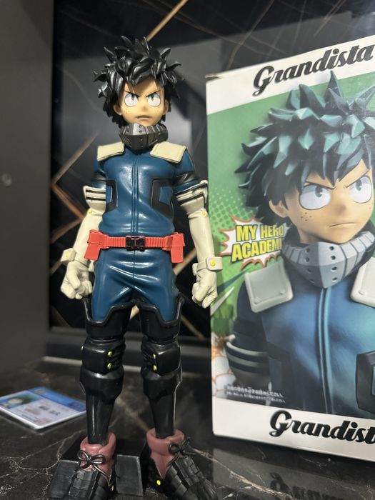 Прлдам аниме фигурка или герой