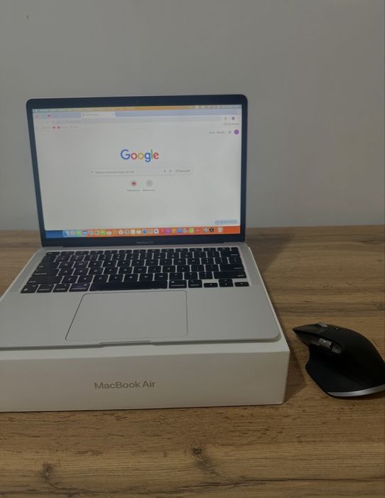 MacBook Air M1 в идеальном состоянии!