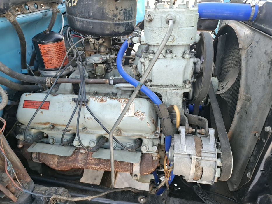 Двиготель зил новый.