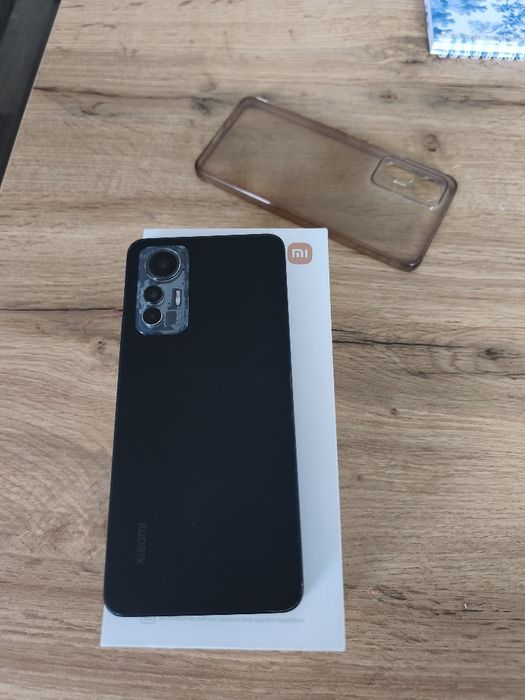 Продавам Xiaomi 12 lite