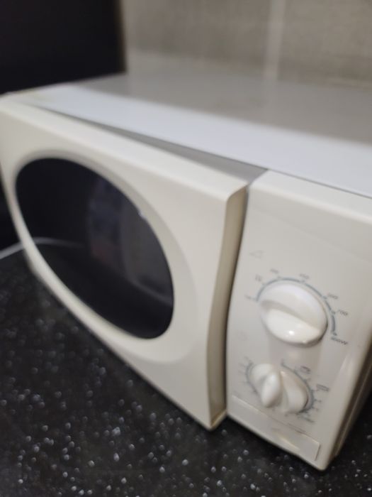 Микроволновая печь продается