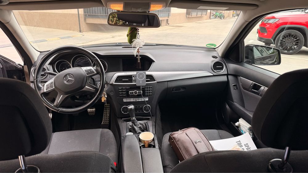 MERCEDES-BENZ C-Class 2012 — imagine 4