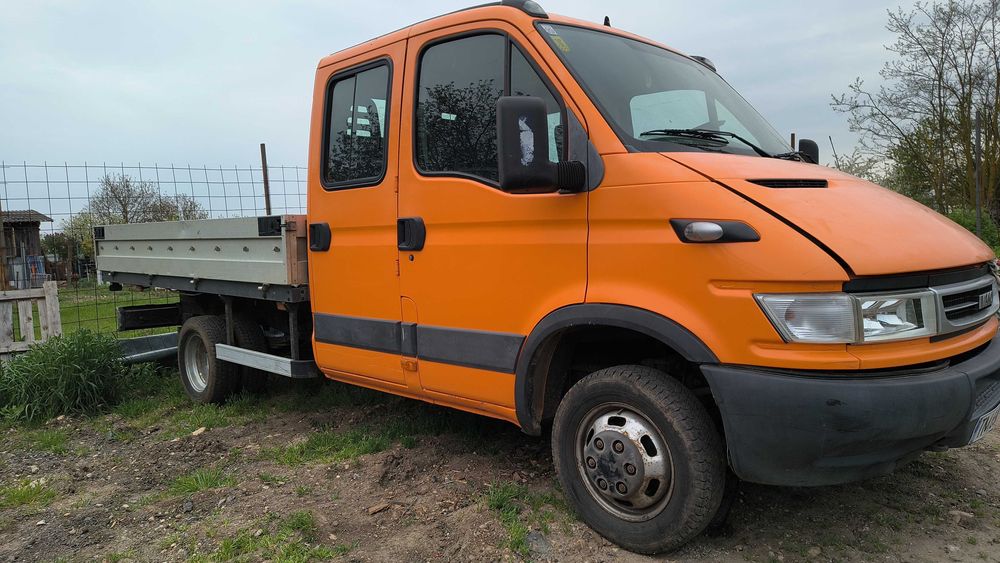 Vând Iveco deily