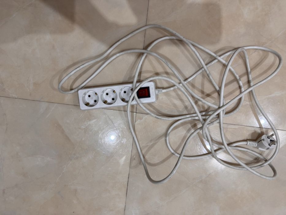 Продам сетевой фильтр (удлинитель)
