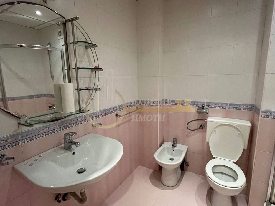 Дава се под наем Двустаен апартамент в София, Гоце Делчев - 90 кв.м за 750 € - Снимка #9