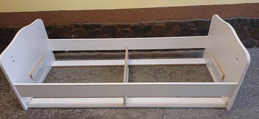 Vand pătuț copil
