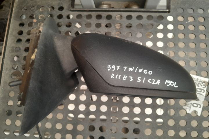 Oglinda dreapta manuala E8026829 E8026829 Renault Twingo a 3-a genera