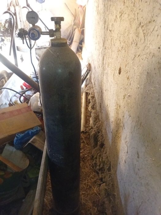 Кесларод балон с редиктурм