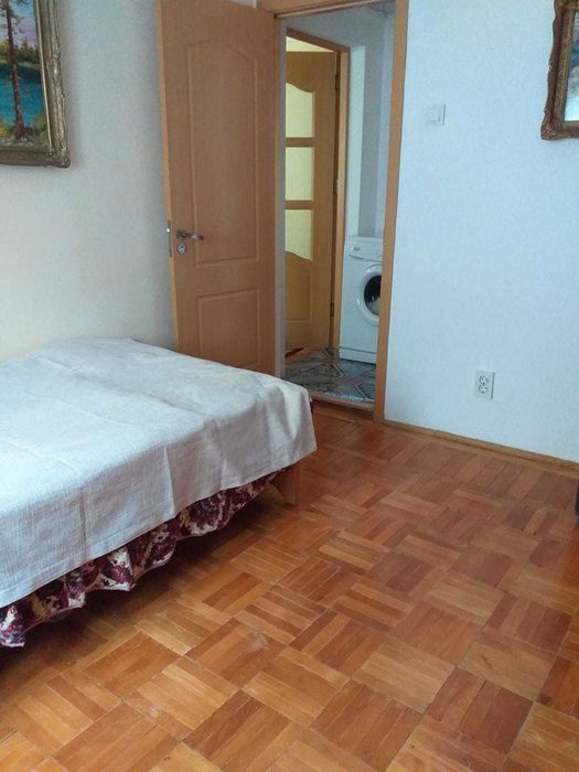 Apartament 3 camere de vanzare direct proprietar
