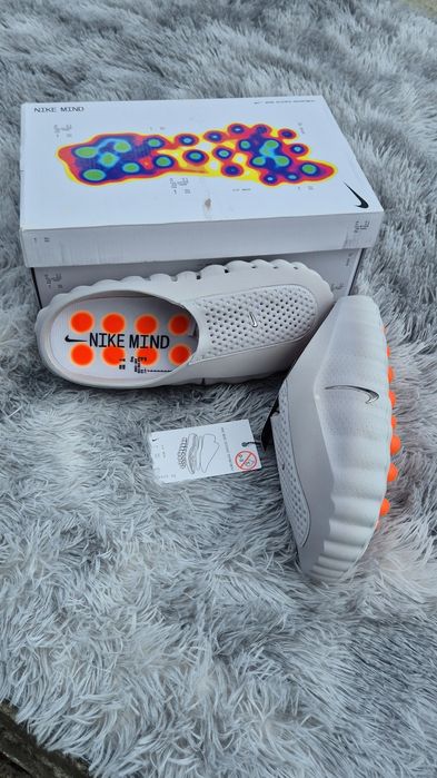 Nike Mind 001 Silver Gray 44