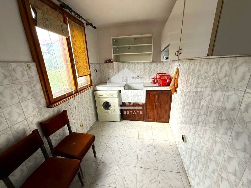 Многостаен апартамент в гр. Бургас, кв. Меден Рудник