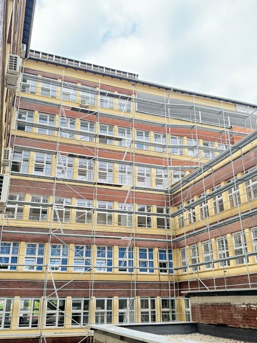 Schela metalica cu montaj