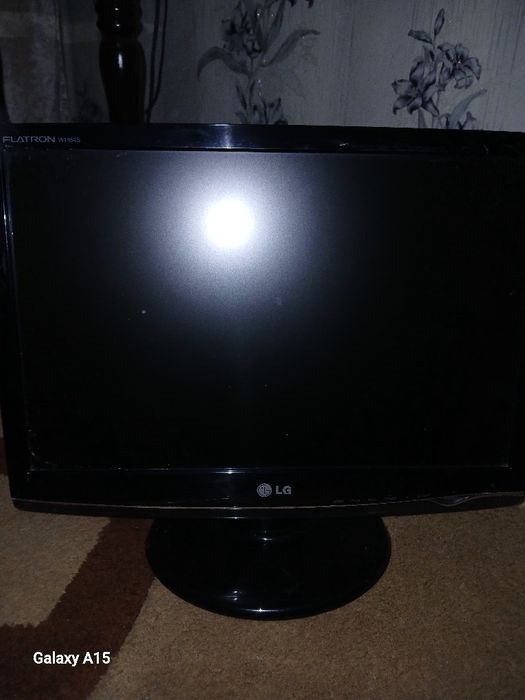 Процессор,мониторы,клавиатуры