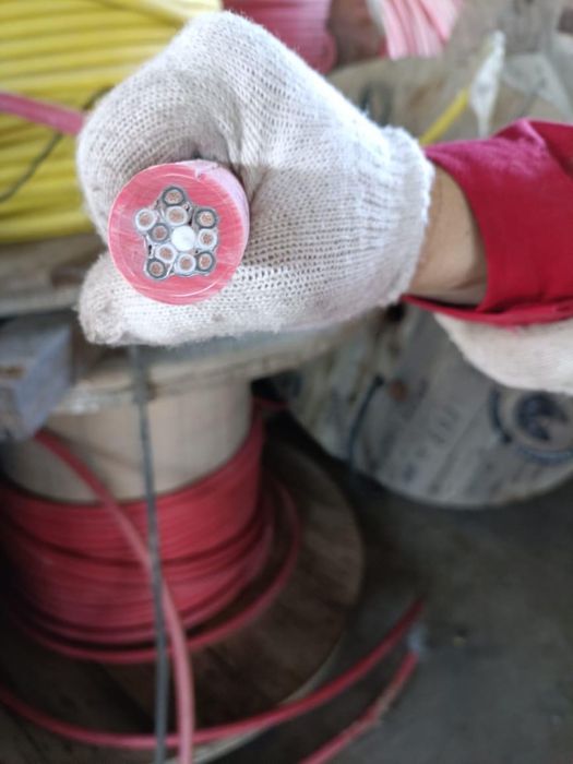 Продам кабель по цене договоримся