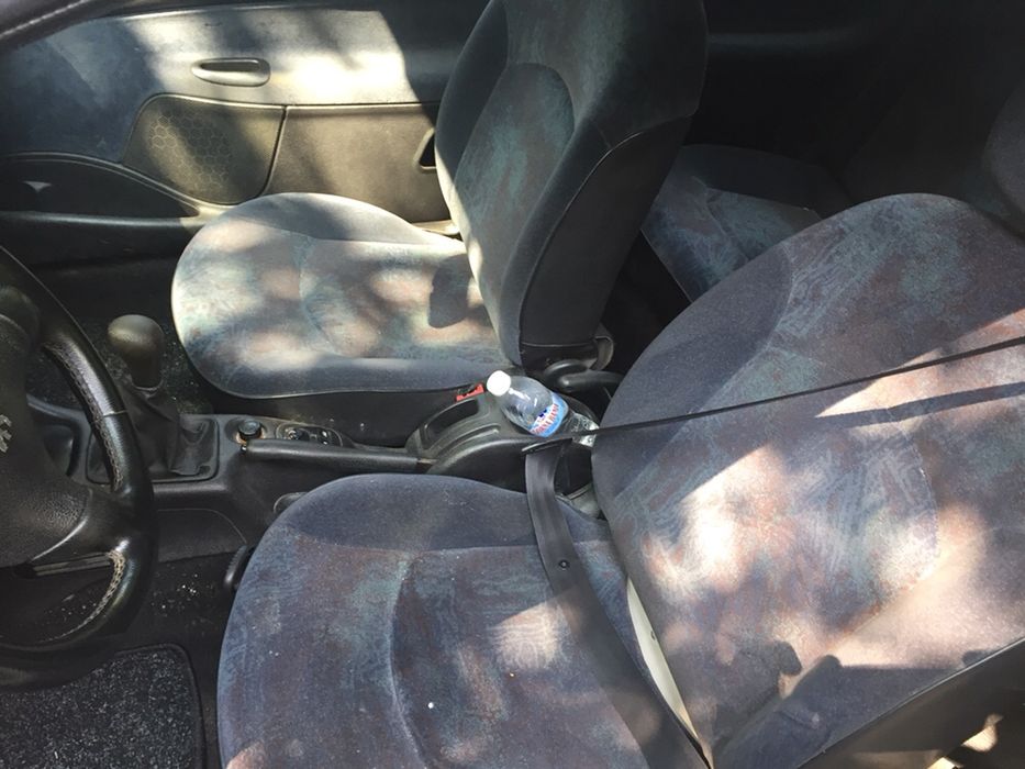 Пежо 206 на части счупен двигател