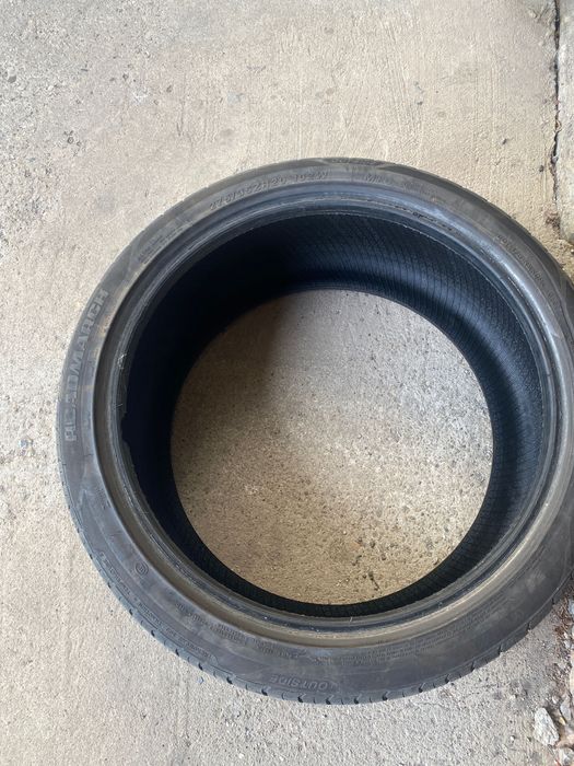 Продавам Гума 275/40/20