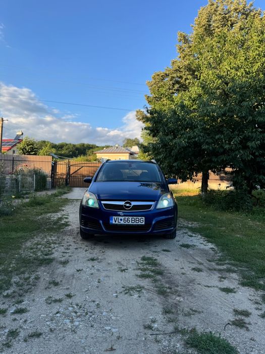 Vand  Opel Zafira  2.0