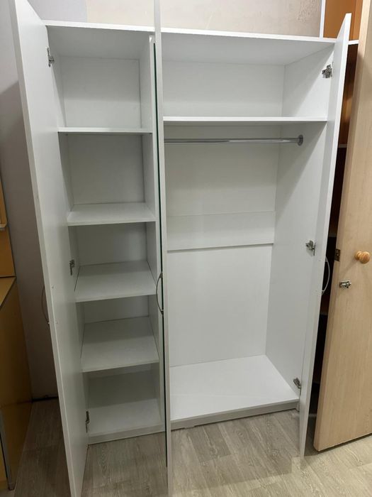 шкаф новый 3-х створчатый