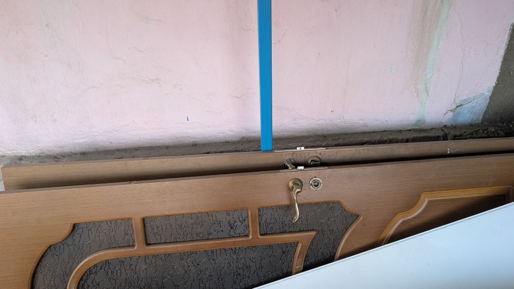 Продам двери межкомнатные