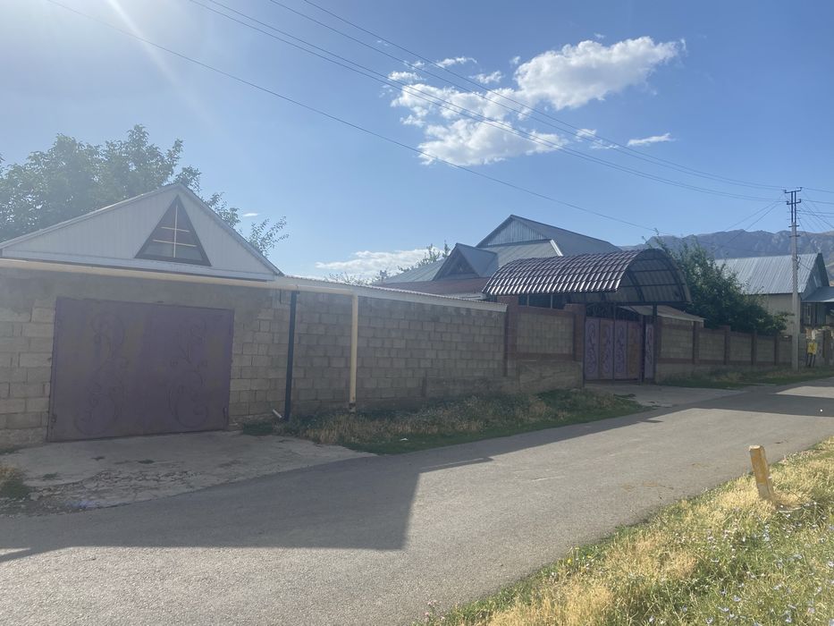 Тюлькубас станция , уй сатылады