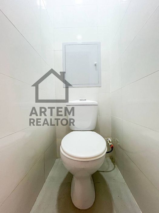 1в2 35м2 Срочно! м-Ялангач , ор-р 187 школа .