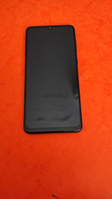 Продавам смартфон Samsung Galaxy A33 5G