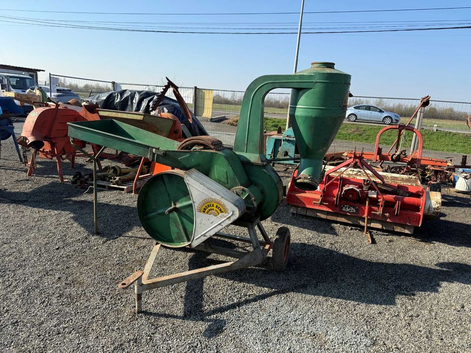 Moară de măcinat cu ciclon, dupa tractor, Agrotab Maramures