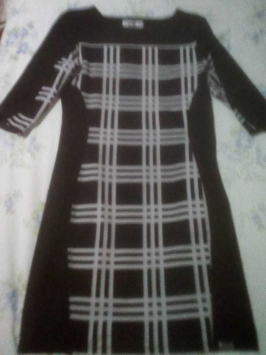 женское классическое  платье