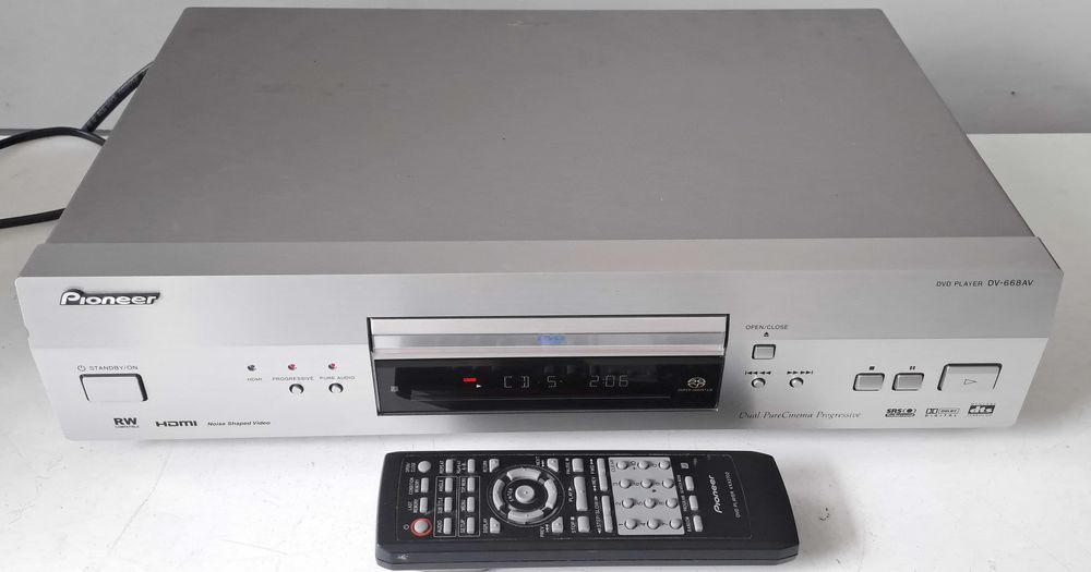 Pioneer DV-668AV High-End SACD / DVD Player – Telec Originala – Iesiri Aurite 5.1 HDMI