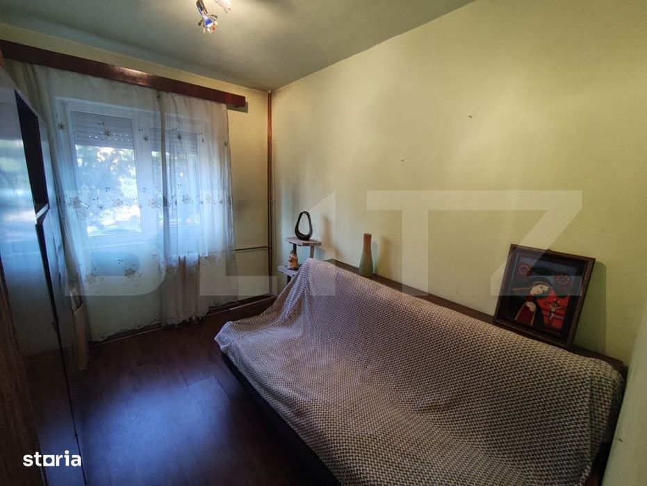 Apartament 3 camere la etajul 1 renovabil in Nufarul