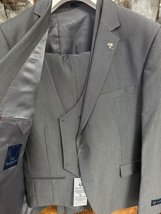 Костюм тройка мужская