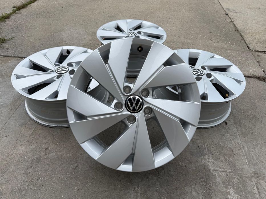 Jante Belmont Vw Golf 8 Passat Caddy Jetta Touran Eos 5x112 - 17"