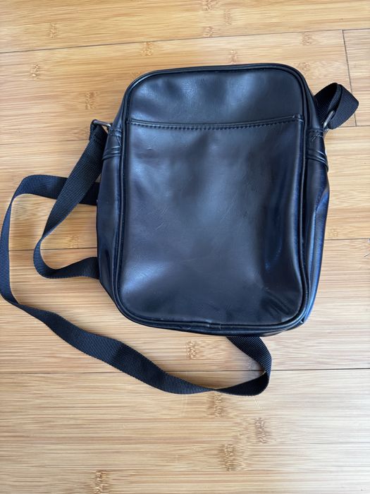 Set genți și borsete NOI – piele naturală, Calvin Klein, Nike, etc.