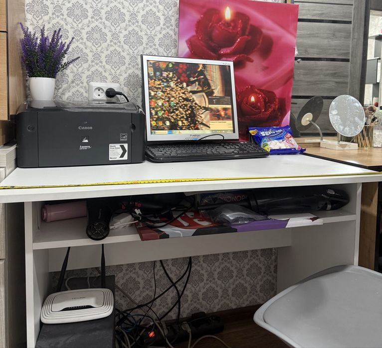 Продам стол письменный